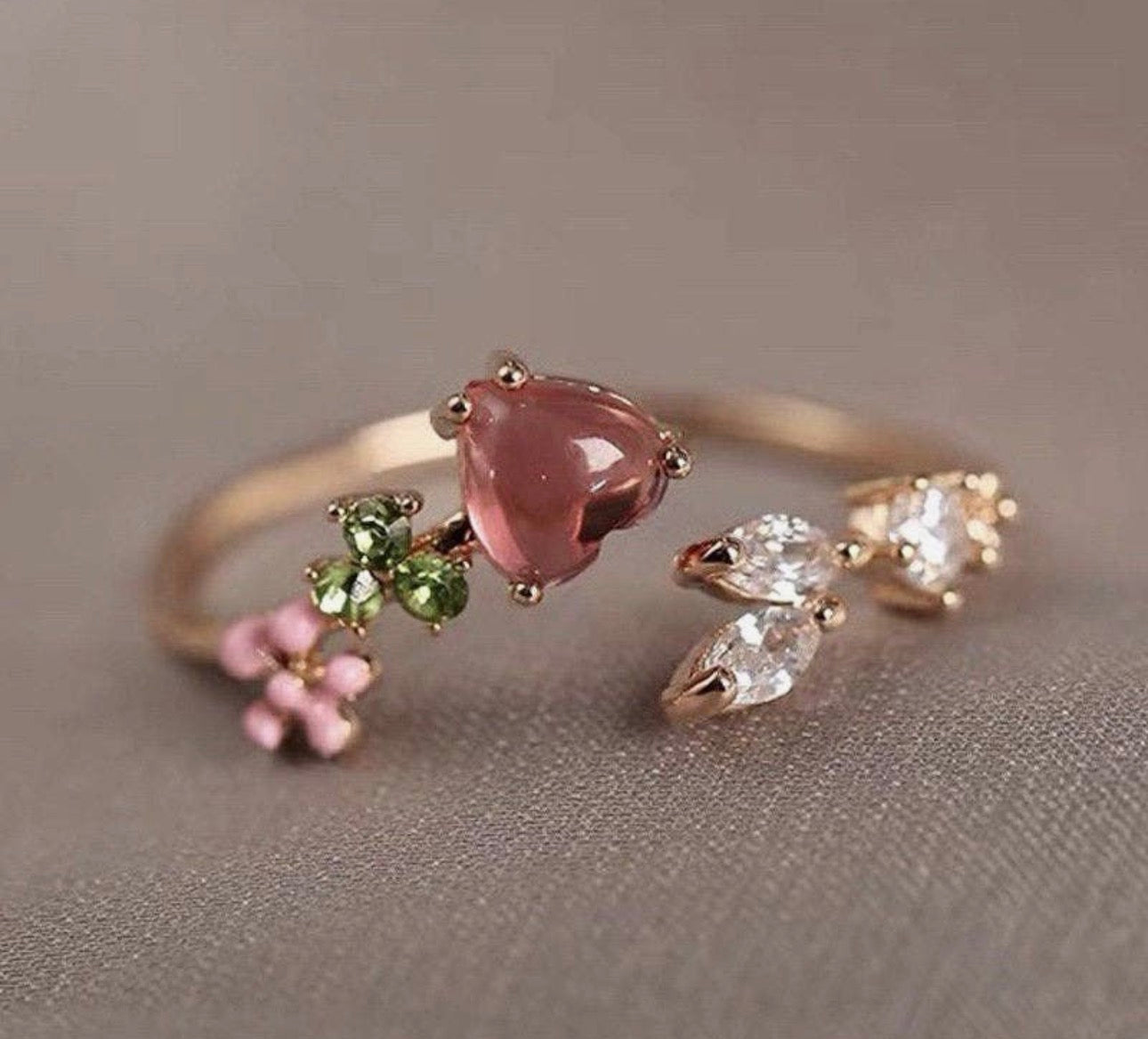 Anillo de cobre puro ajustable con diseño de corazón y flores
